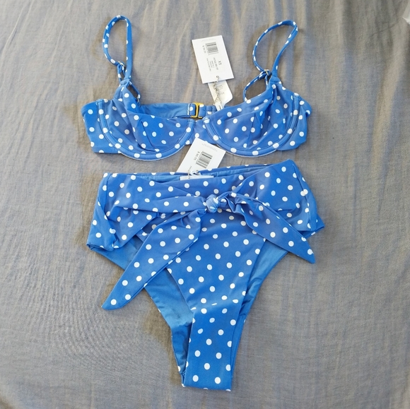 WeWoreWhat Vintage Bra Top Riviera Bottoms Bikini Set - Picture 3 of 5